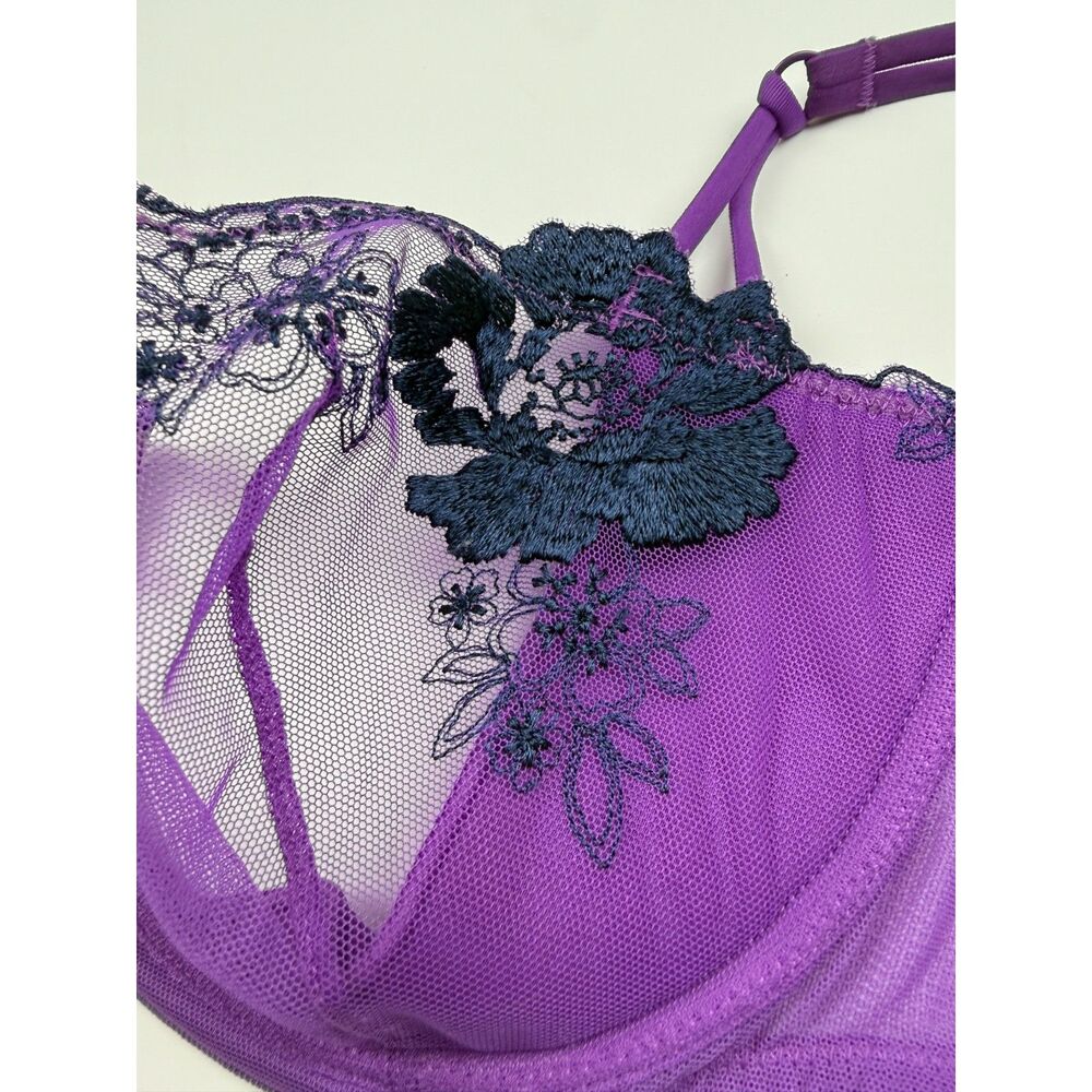 Victoria's Secret Purple Unlined Push-Up Bra Navy Lace 34DD